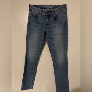 American Eagle Outfitters Light Blue Skinny Jeans